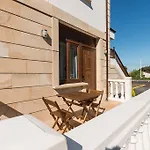 Apartamentos La Bolera Isla
