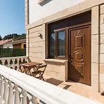 Apartment Apartamentos La Bolera Isla